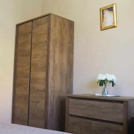 Gyulai Varkert Apartman Apartment *